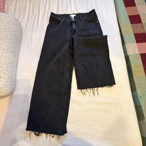 H&M Black Frayed Hem Women Jeans